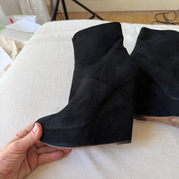 REVOLVE Pura Lopez Black Suede Wedge Boots. Great comfortable Sexy ❤️ - Picture 1 of 12